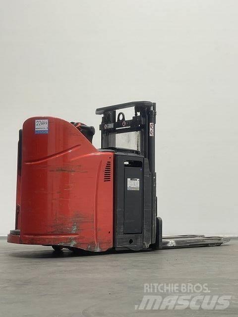 Linde D12HPSP Παλετοφόρα πεζού χειριστή με ιστό