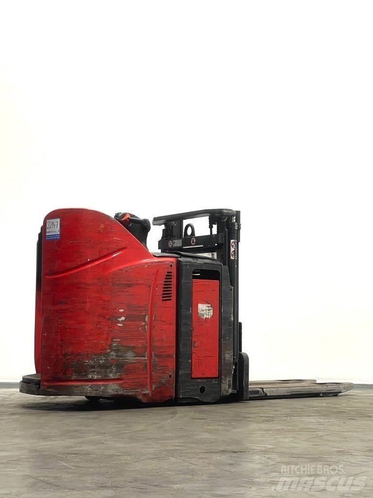 Linde D12HPSP-133 Παλετοφόρα πεζού χειριστή με ιστό