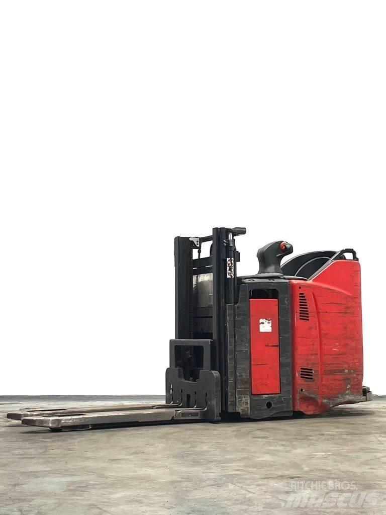 Linde D12HPSP-133 Παλετοφόρα πεζού χειριστή με ιστό