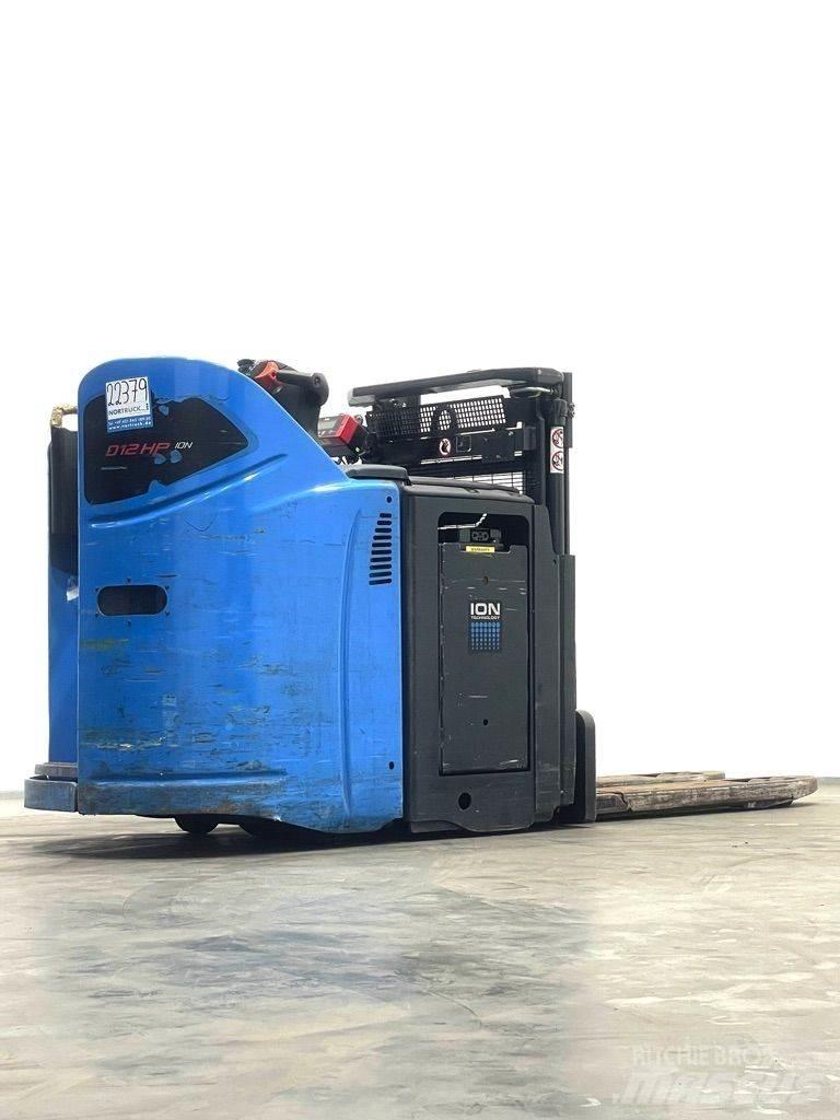 Linde D12HPSP-133 Παλετοφόρα πεζού χειριστή με ιστό