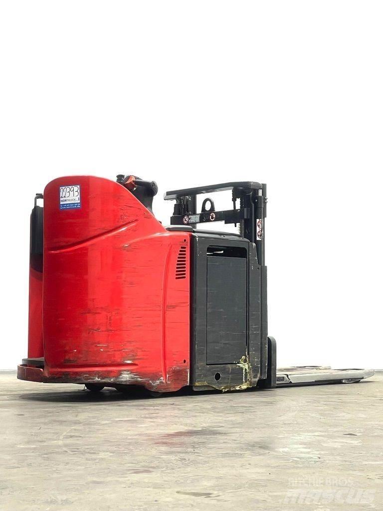 Linde D12HPSP-133 Παλετοφόρα πεζού χειριστή με ιστό