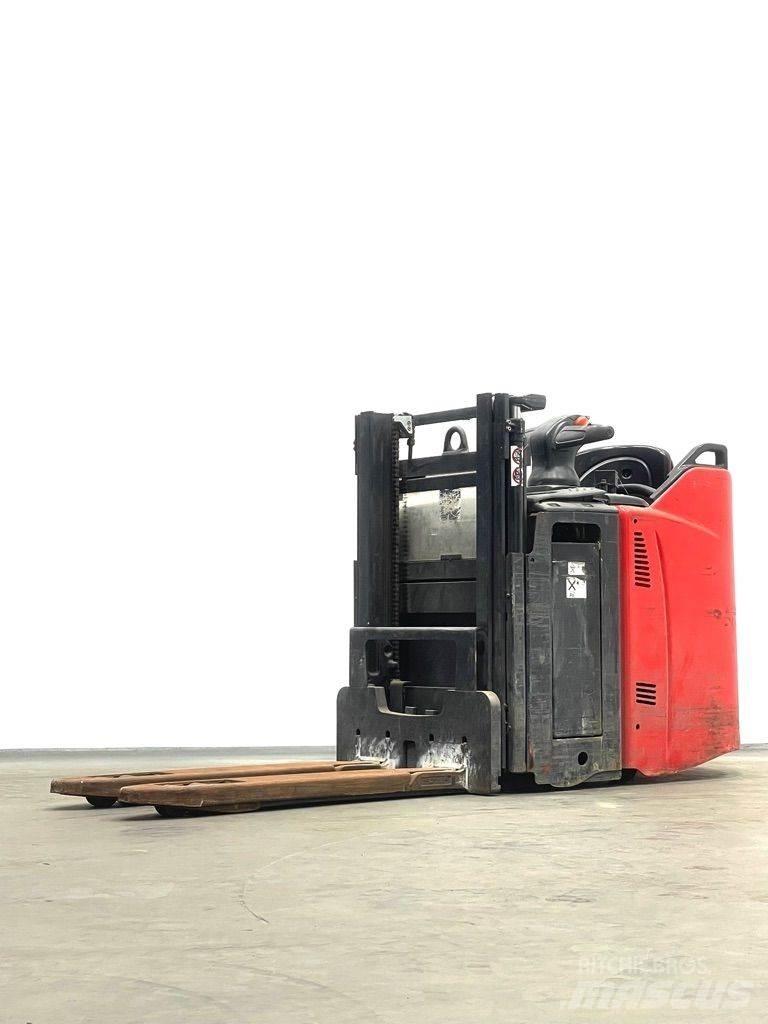 Linde D12HPSP-133 Παλετοφόρα πεζού χειριστή με ιστό