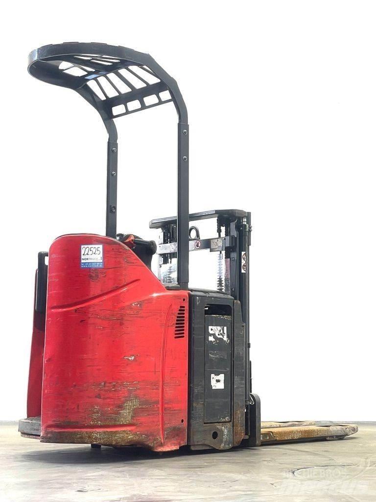 Linde D12HPSP-133 Παλετοφόρα πεζού χειριστή με ιστό