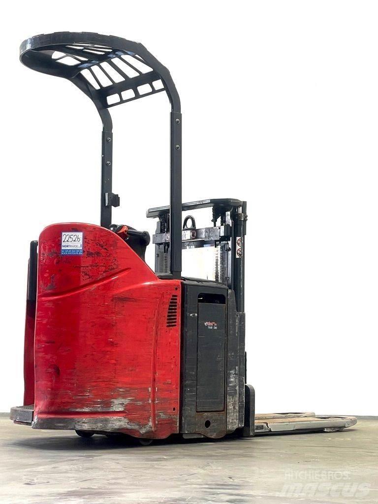 Linde D12HPSP-133 Παλετοφόρα πεζού χειριστή με ιστό