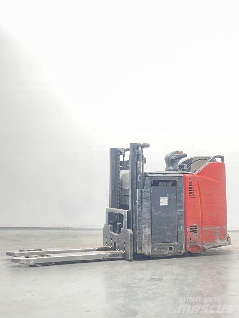 Linde D12HPSP-133 Παλετοφόρα πεζού χειριστή με ιστό
