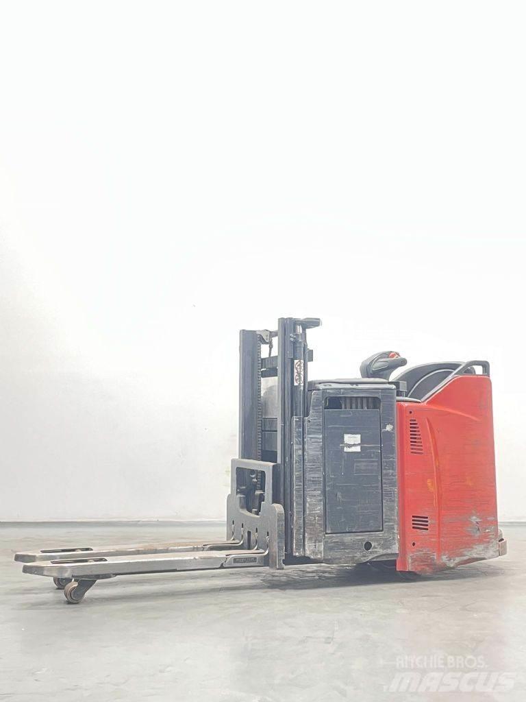 Linde D12HPSP-133 Παλετοφόρα πεζού χειριστή με ιστό