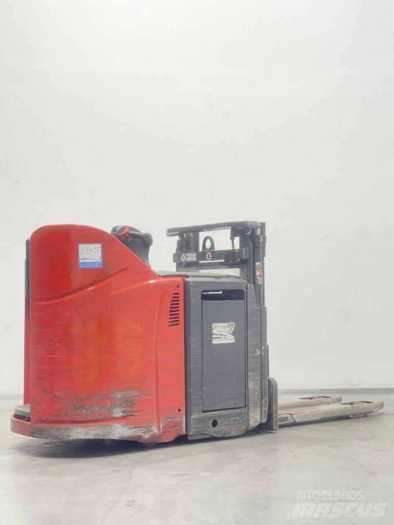 Linde D12HPSP-133 Παλετοφόρα πεζού χειριστή με ιστό