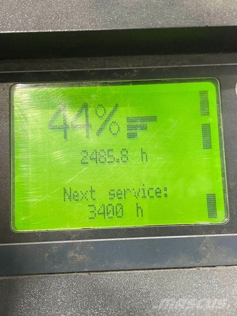 Linde D12SP-133 Παλετοφόρα πεζού χειριστή με ιστό