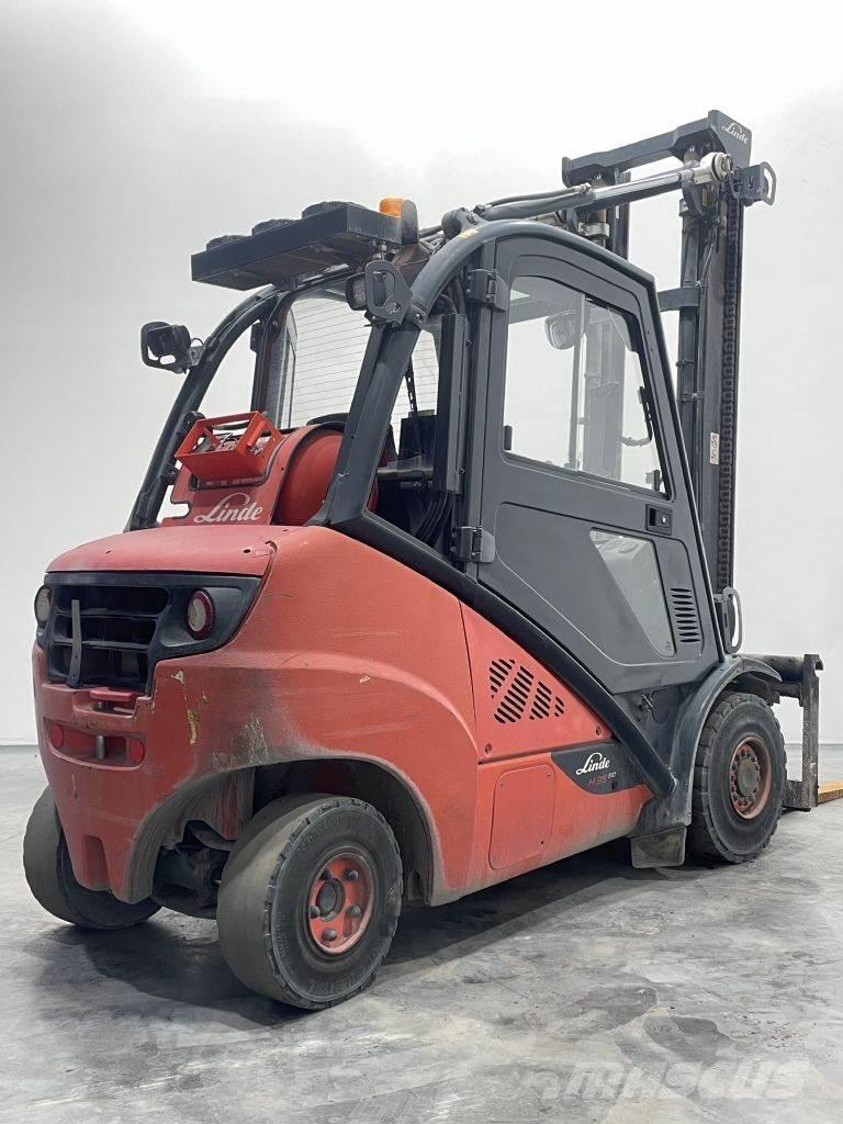 Linde H35T-02-393 Περονοφόρα ανυψωτικά κλαρκ με φυσικό αέριο LPG