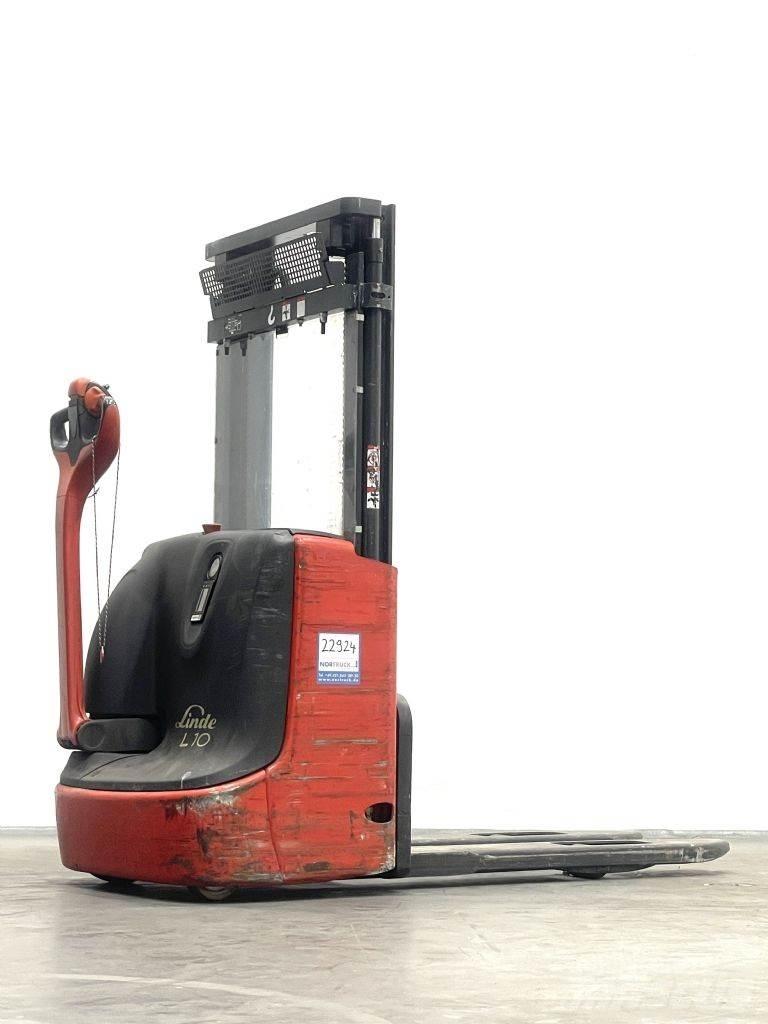 Linde L10 Παλετοφόρα πεζού χειριστή με ιστό