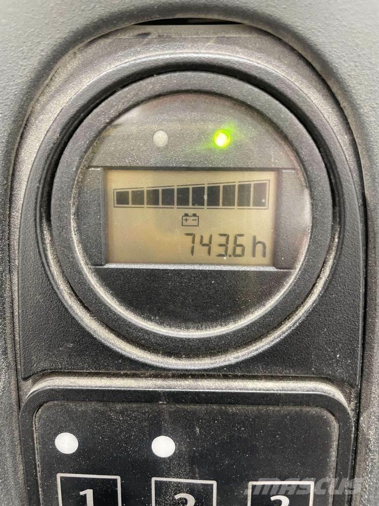 Linde L10B-1172 Παλετοφόρα πεζού χειριστή με ιστό
