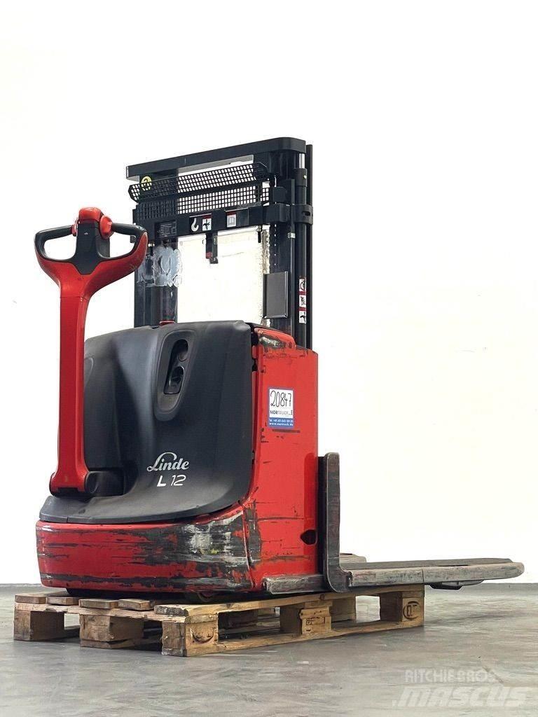 Linde L12-1172 Παλετοφόρα πεζού χειριστή με ιστό