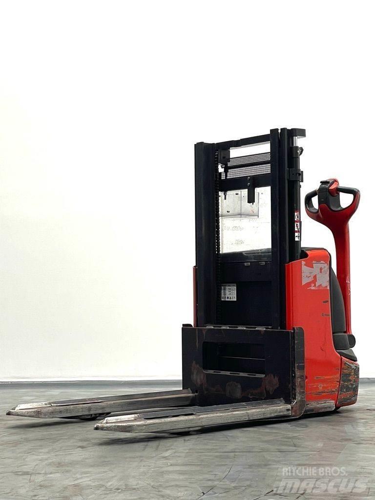 Linde L12-1172 Παλετοφόρα πεζού χειριστή με ιστό