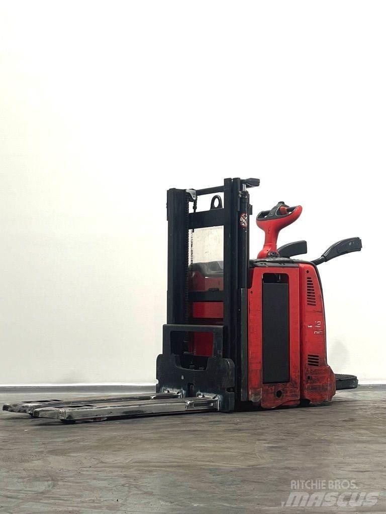 Linde L12LHPAP-133 Παλετοφόρα πεζού χειριστή με ιστό