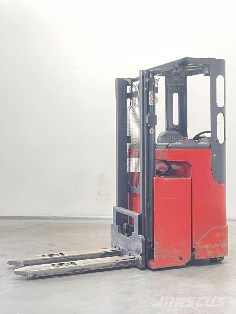 Linde L12R-139 Ηλεκτρικά παλετοφόρα με ιστό