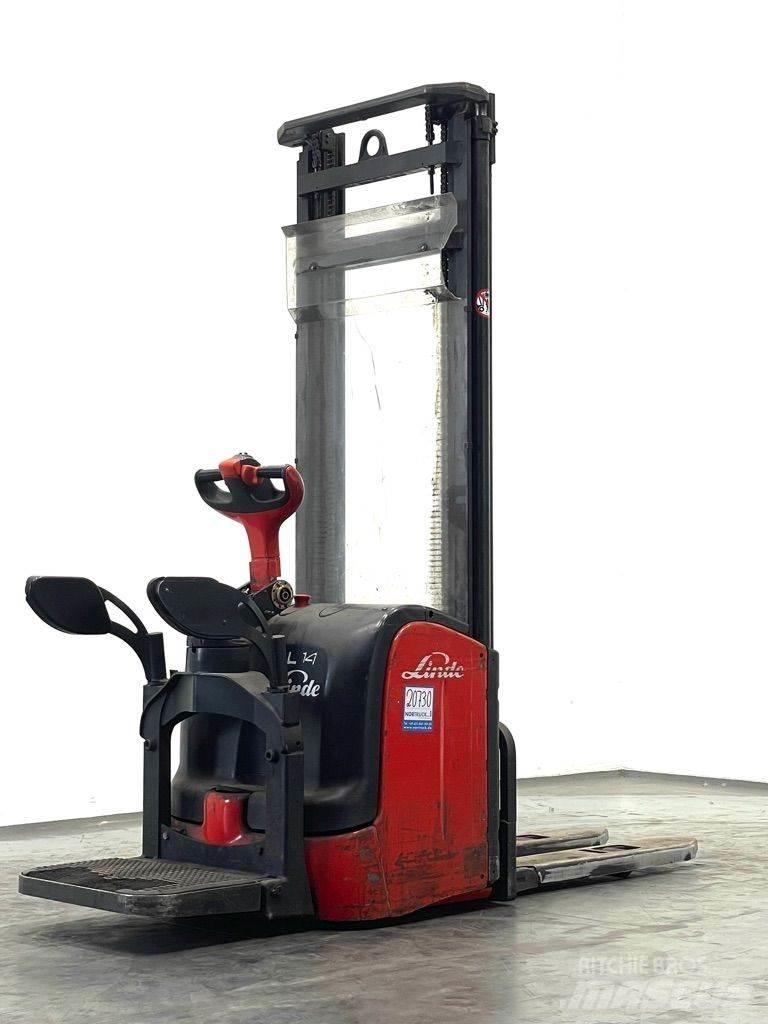Linde L14AP-372 Παλετοφόρα πεζού χειριστή με ιστό