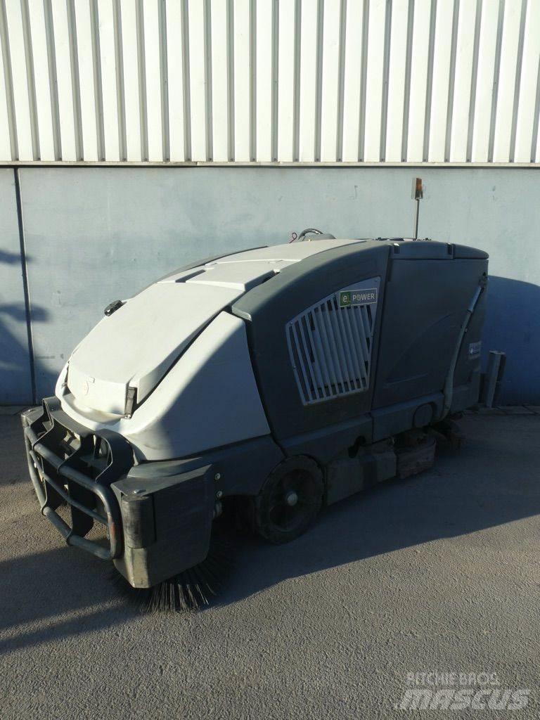 Nilfisk CS7000 1200B Σκούπες