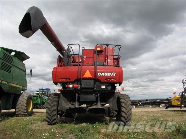 Case IH 7088 Θεριζοαλωνιστικές μηχανές