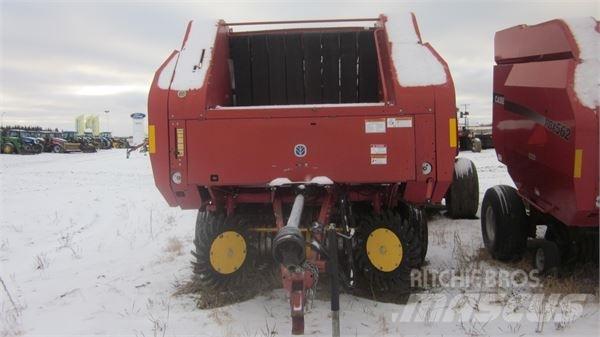 New Holland BR780 Πρέσες κυλινδρικών δεμάτων
