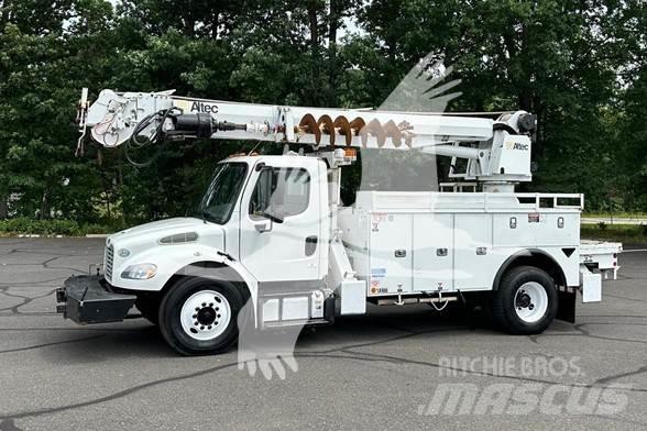 Altec DM47BTR Εναέριες πλατφόρμες τοποθετημένες σε φορτηγό