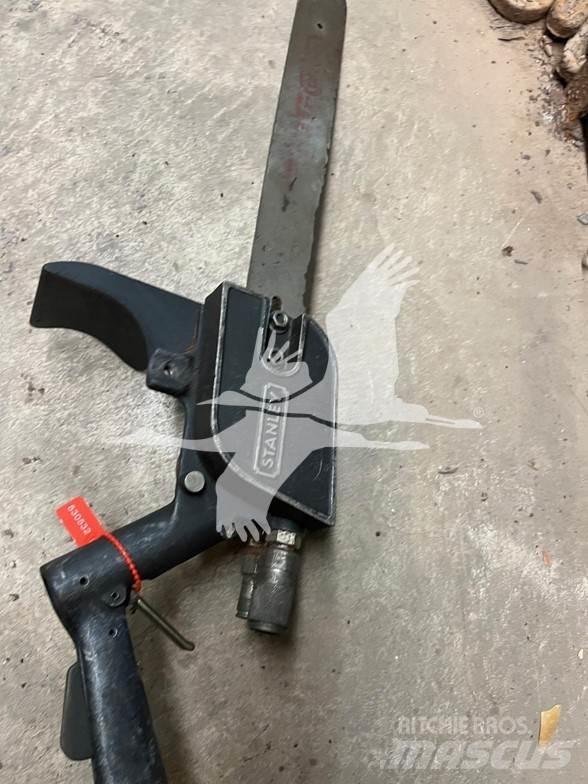 Stanley CS05 Αλυσοπρίονα και πριόνια καθαρισμού