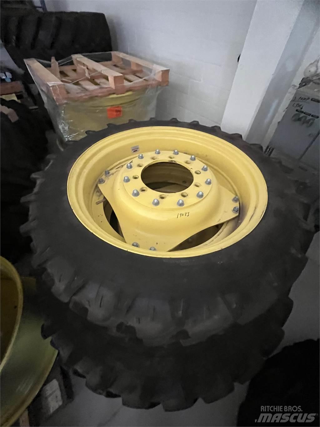  300/95X52 270/95X36 Ελαστικά και ζάντες