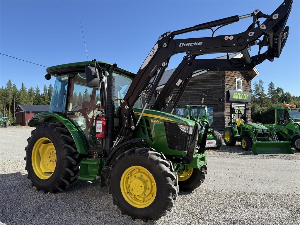 John Deere 5058E Τρακτέρ