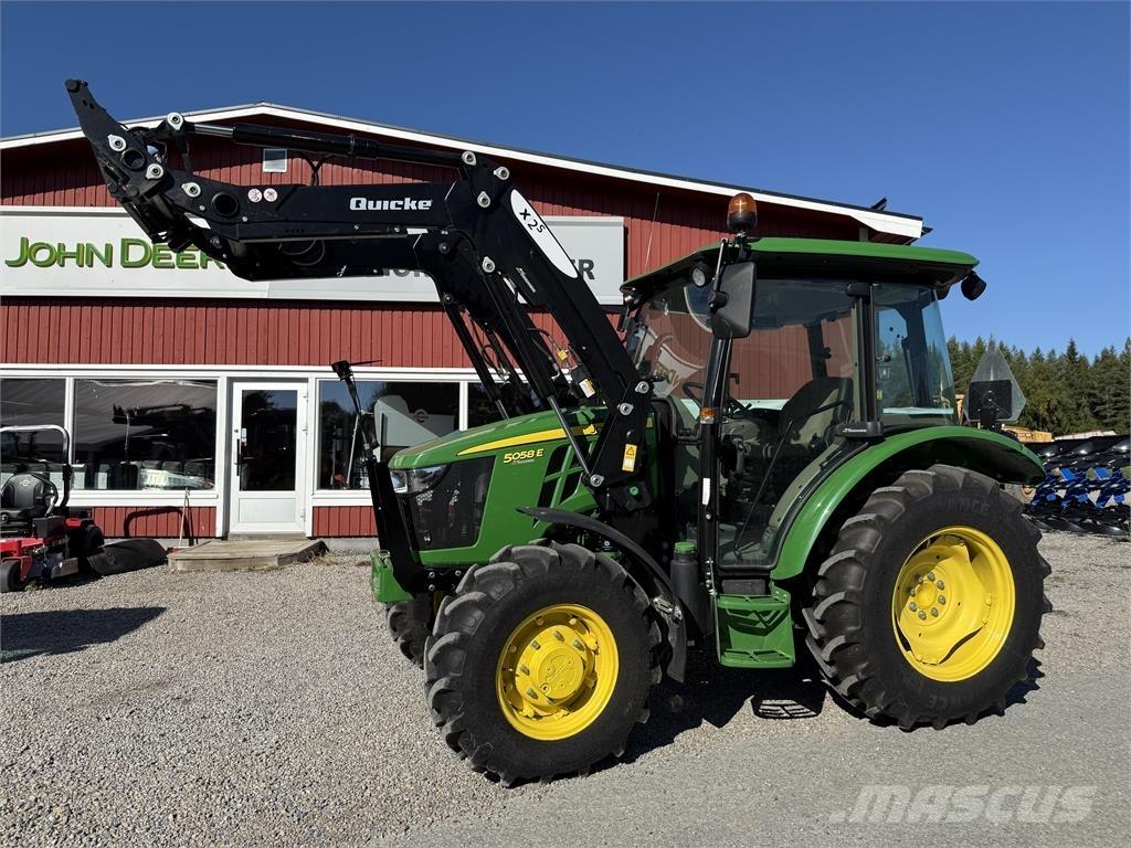 John Deere 5058E Τρακτέρ