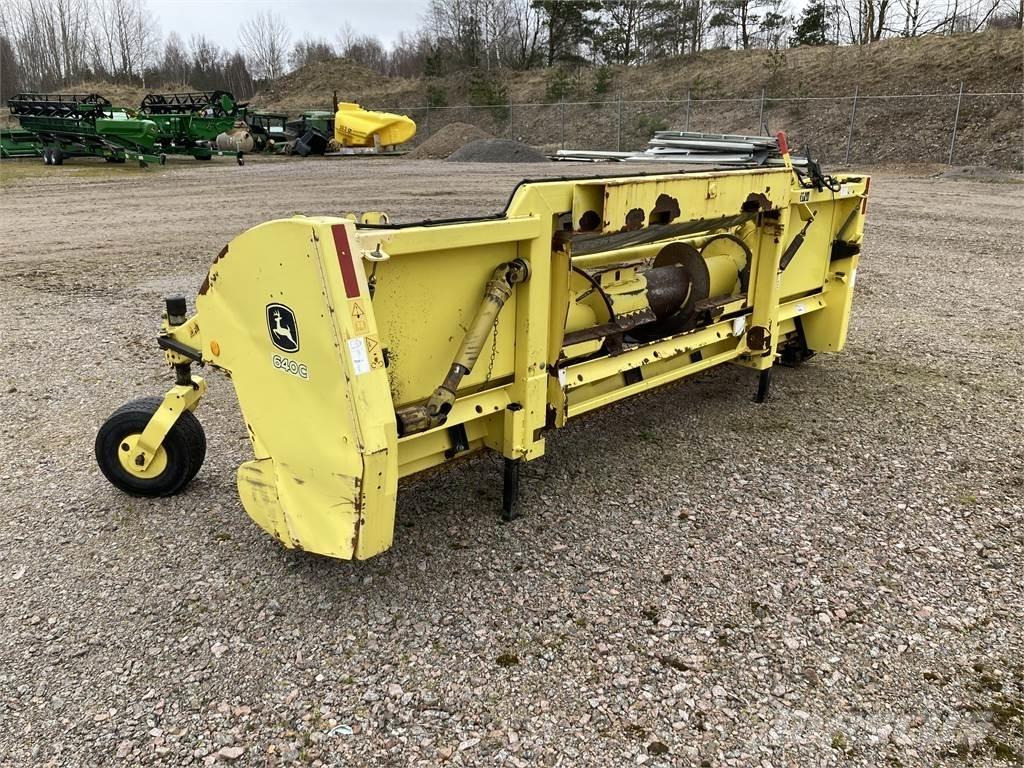 John Deere 640C Pick-up Αξεσουάρ μηχανών σανού και χορτονομής