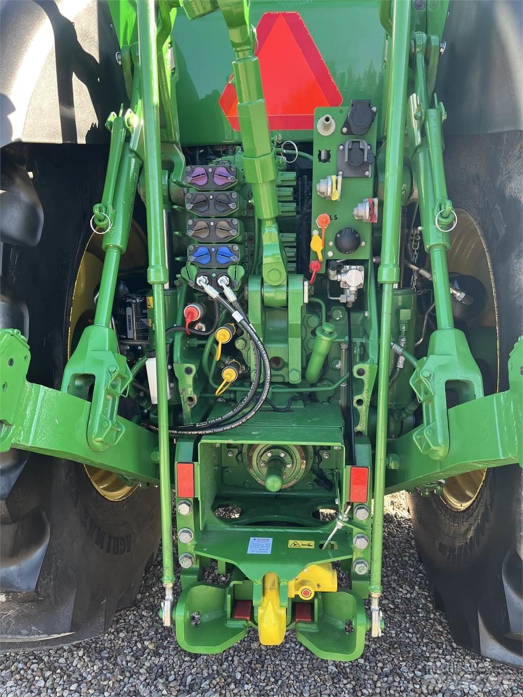 John Deere 8370R Τρακτέρ