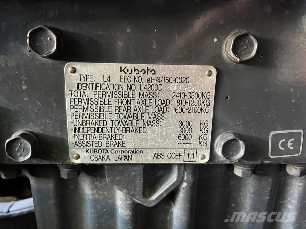 Kubota L4200 Άλλα μηχανήματα φροντίδας εδάφους