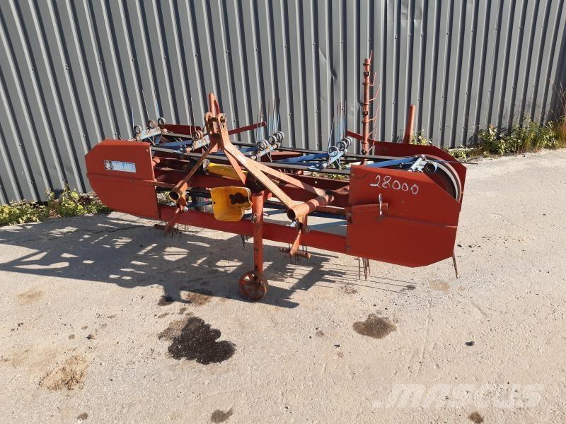 Mads Amby SIDORÄFSA Τσουγκράνες και χορτοξηραντικές μηχανές