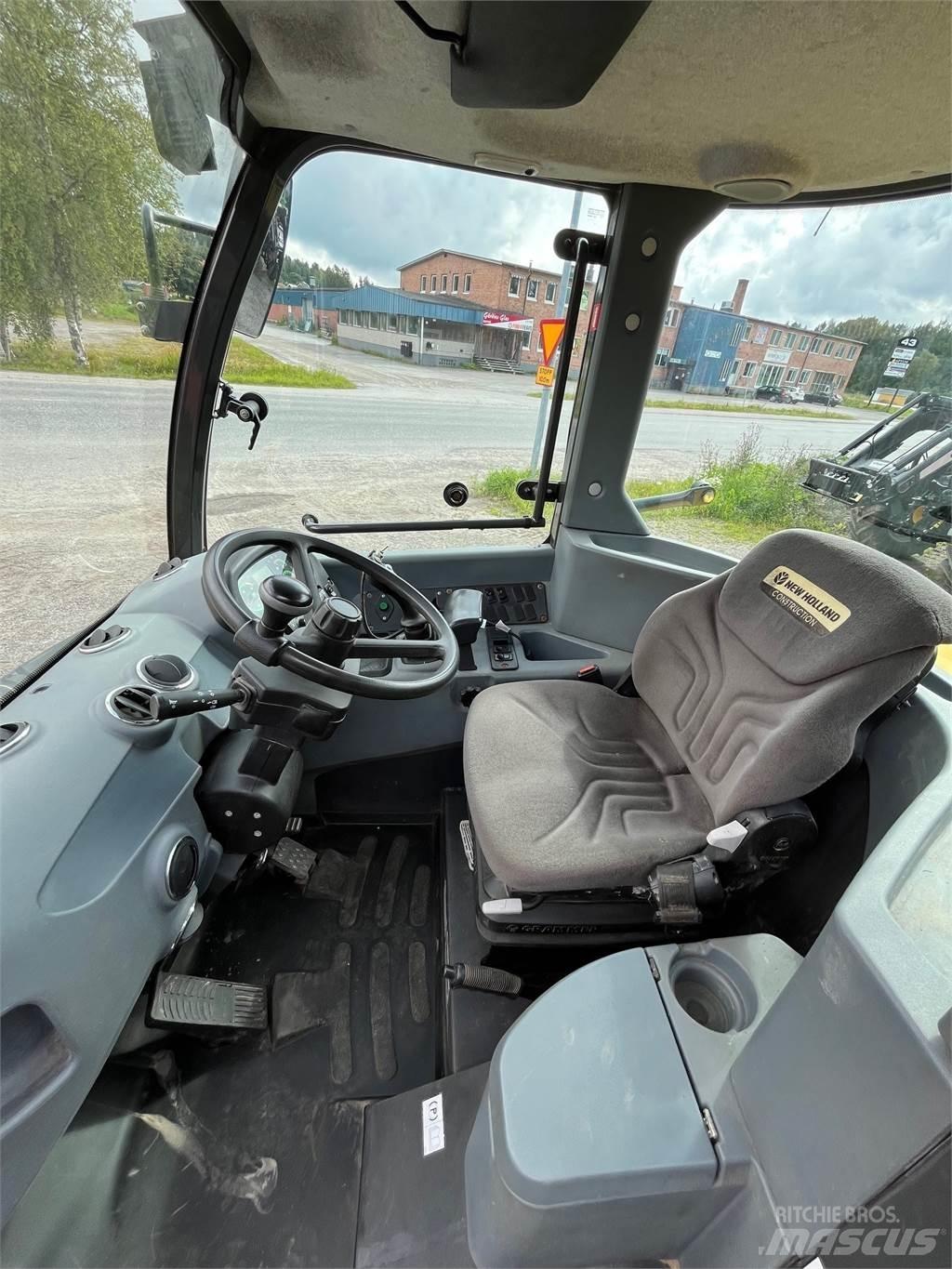 New Holland W70C Φορτωτές με λάστιχα (Τροχοφόροι)