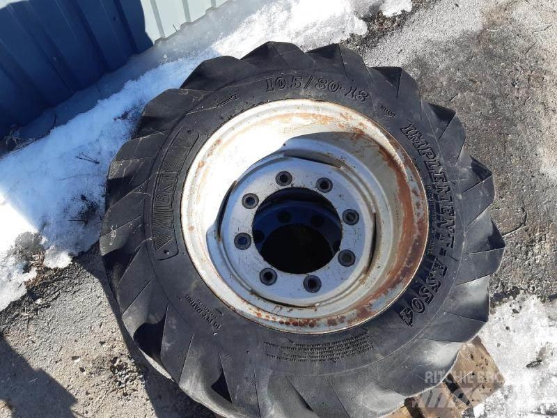  TRAKTOR HJUL 10,5/80-18 Ελαστικά και ζάντες