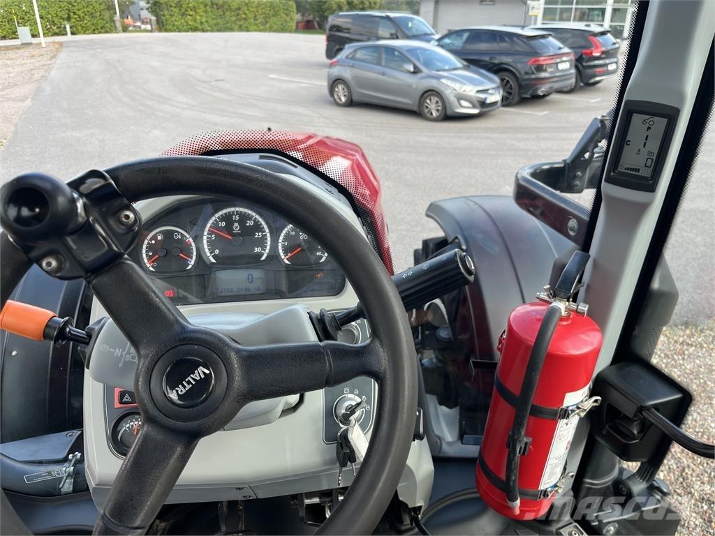 Valtra N174 Τρακτέρ