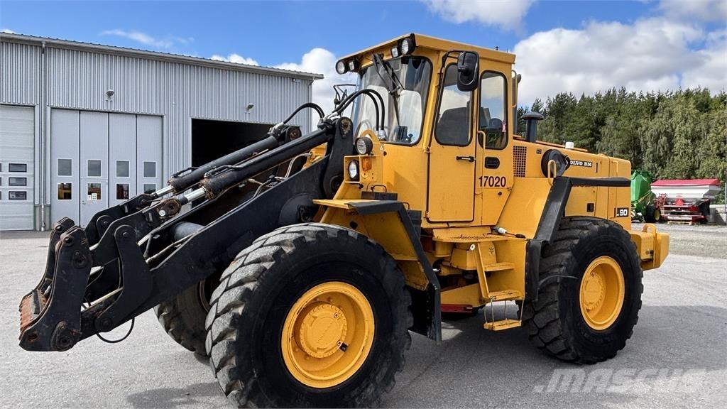 Volvo L90 LASTMASKIN Φορτωτές με λάστιχα (Τροχοφόροι)