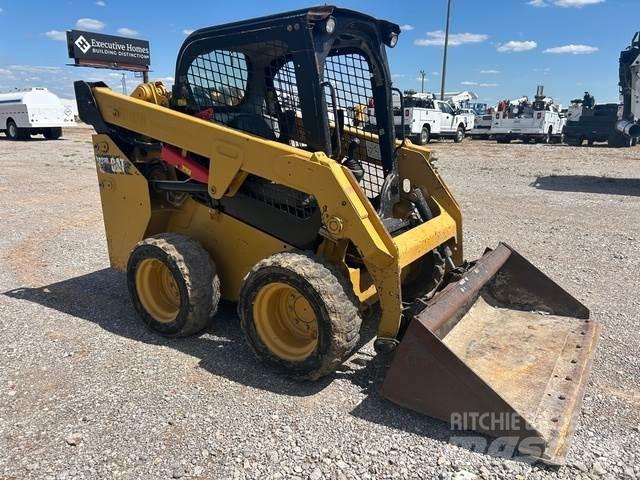 CAT 232D Ελαστικά και ζάντες