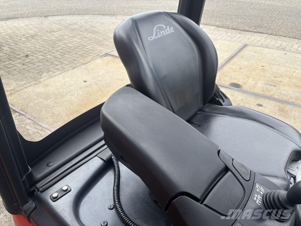 Linde E15-02 Ηλεκτρικά περονοφόρα ανυψωτικά κλαρκ