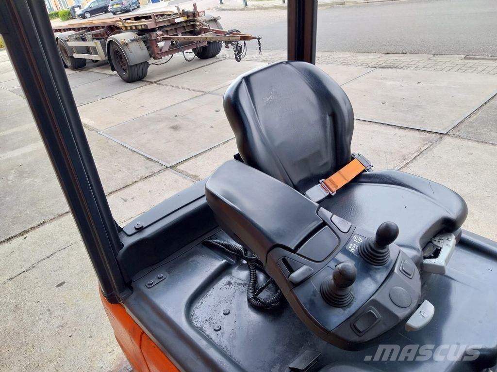 Linde E20L-02 Ηλεκτρικά περονοφόρα ανυψωτικά κλαρκ