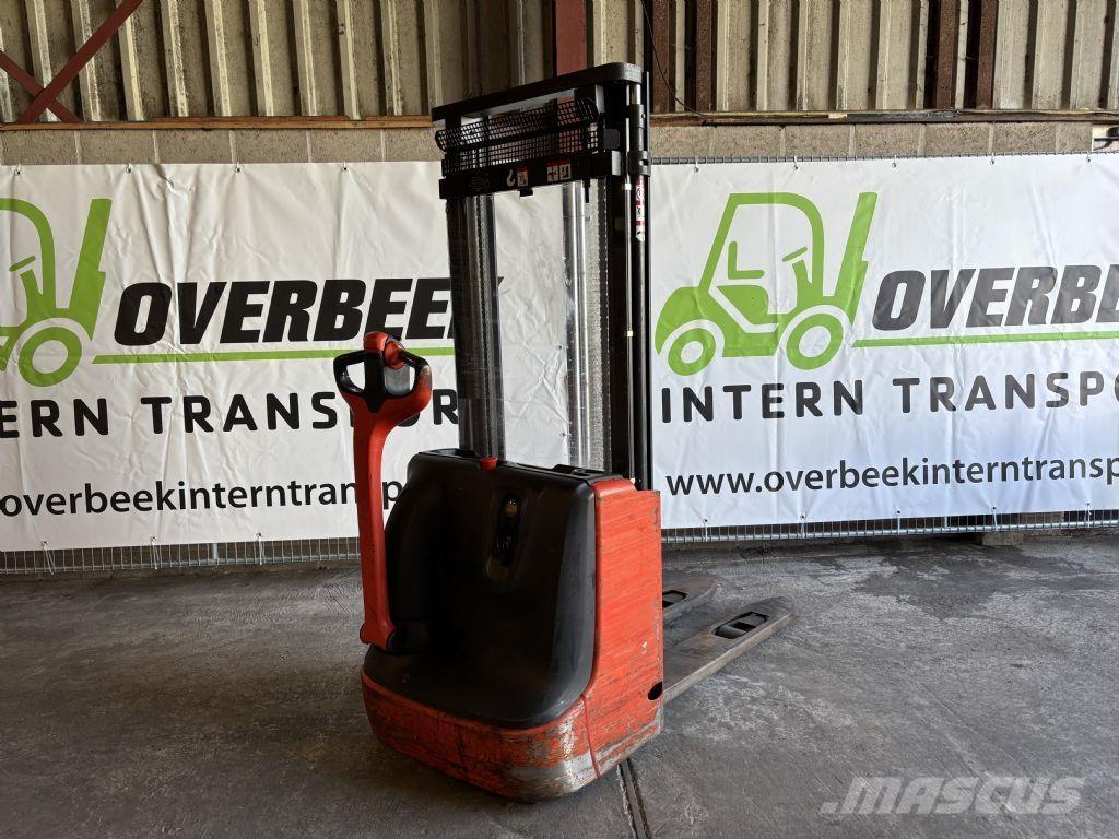 Linde L10 Παλετοφόρα πεζού χειριστή με ιστό