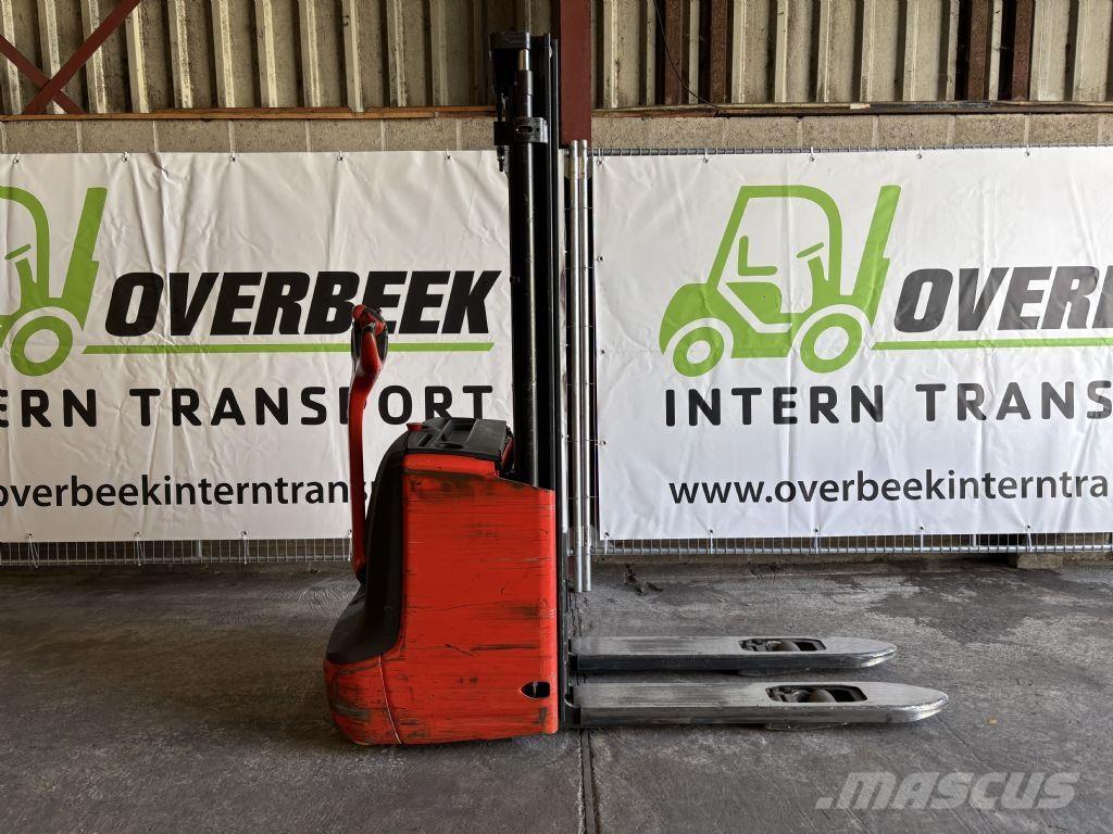 Linde L12i Παλετοφόρα πεζού χειριστή με ιστό