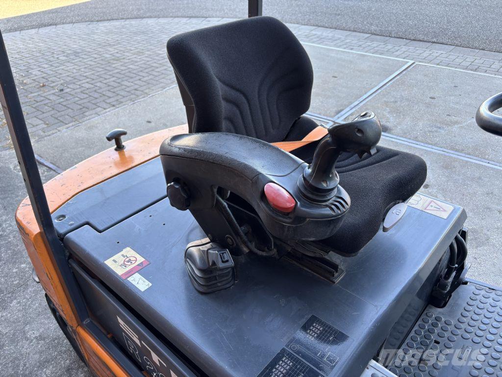 Still R20-20 P Ηλεκτρικά περονοφόρα ανυψωτικά κλαρκ