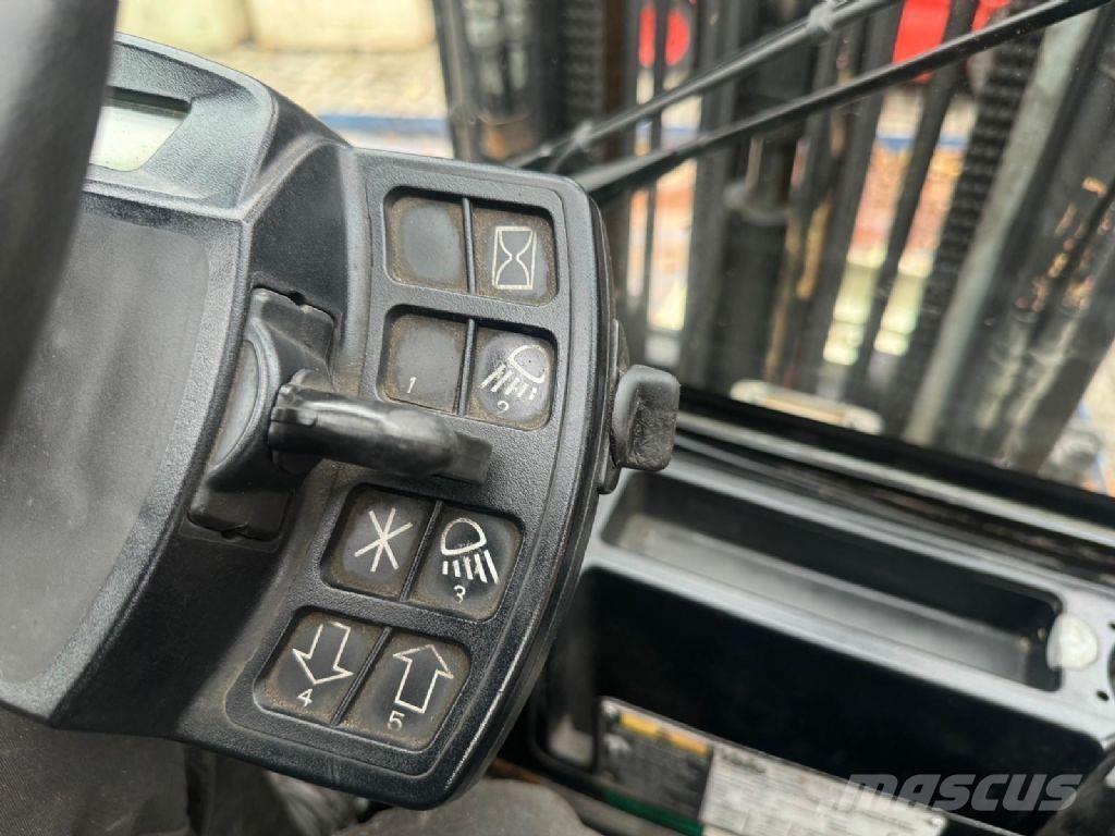 Yale GLP30VX Περονοφόρα ανυψωτικά κλαρκ με φυσικό αέριο LPG