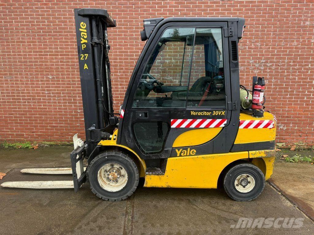 Yale GLP30VX Περονοφόρα ανυψωτικά κλαρκ με φυσικό αέριο LPG
