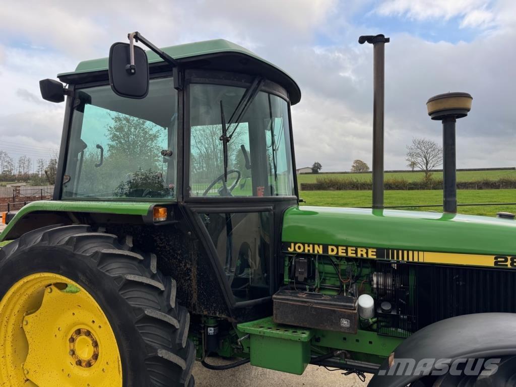 John Deere 2850 Τρακτέρ