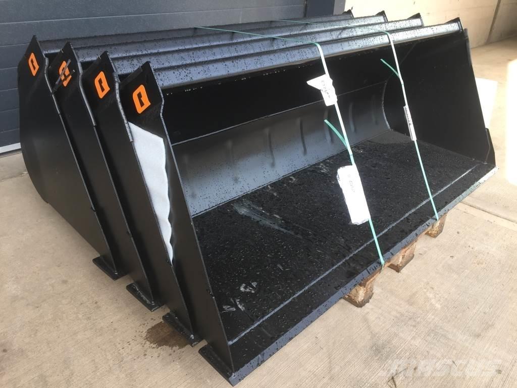 Quicke 8210 III Άλλα εξαρτήματα για τρακτέρ