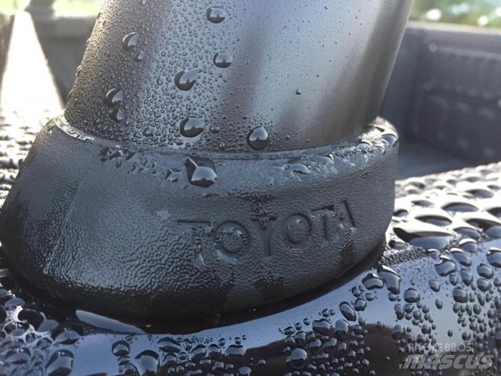 Toyota 718 Άλλα εξαρτήματα για τρακτέρ