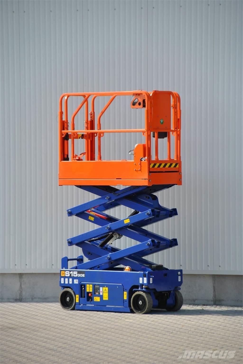 JCB S1530E Ανυψωτήρες ψαλιδωτής άρθρωσης