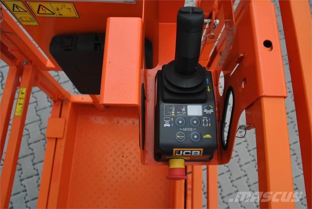 JCB S1530E Ανυψωτήρες ψαλιδωτής άρθρωσης
