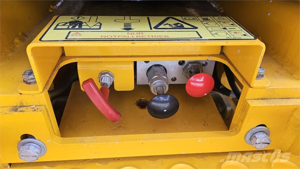 JCB S1930E Εναέριες πλατφόρμες τοποθετημένες σε ρυμούλκα